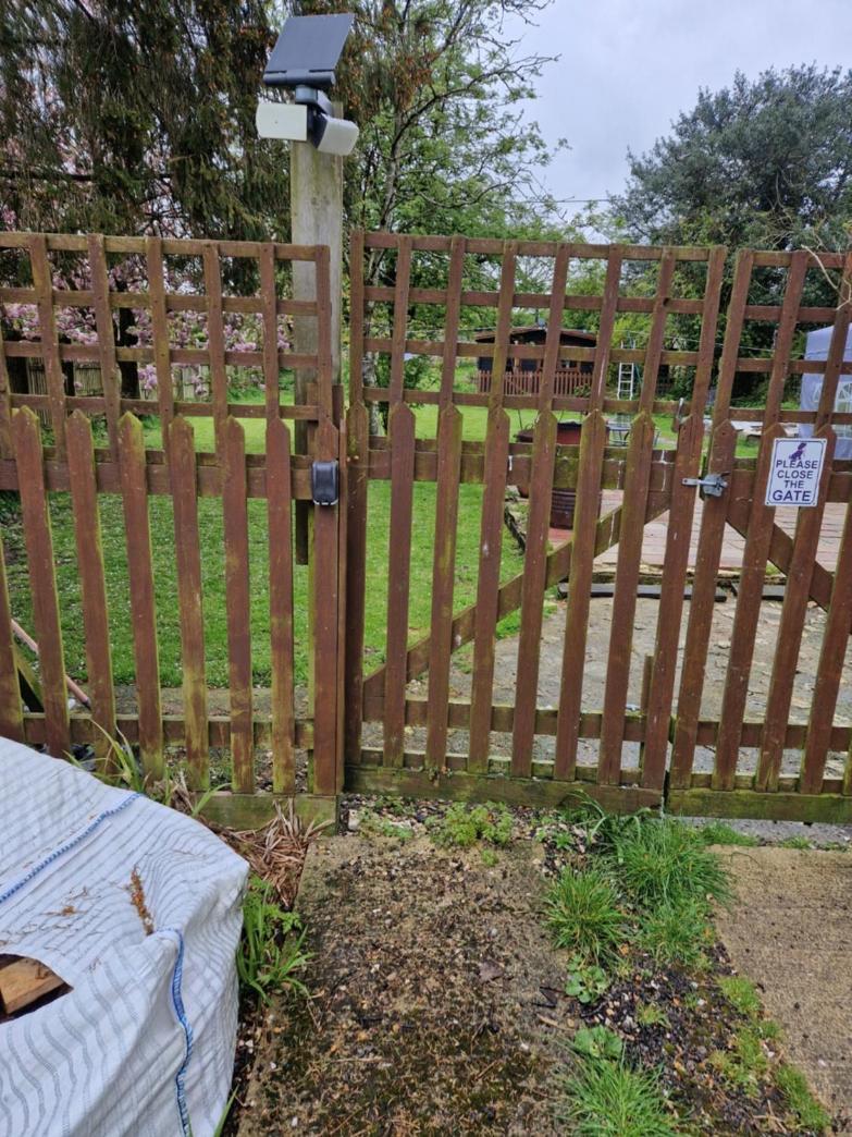 Pewsey The Cabin - A Very Quiet Location מראה חיצוני תמונה